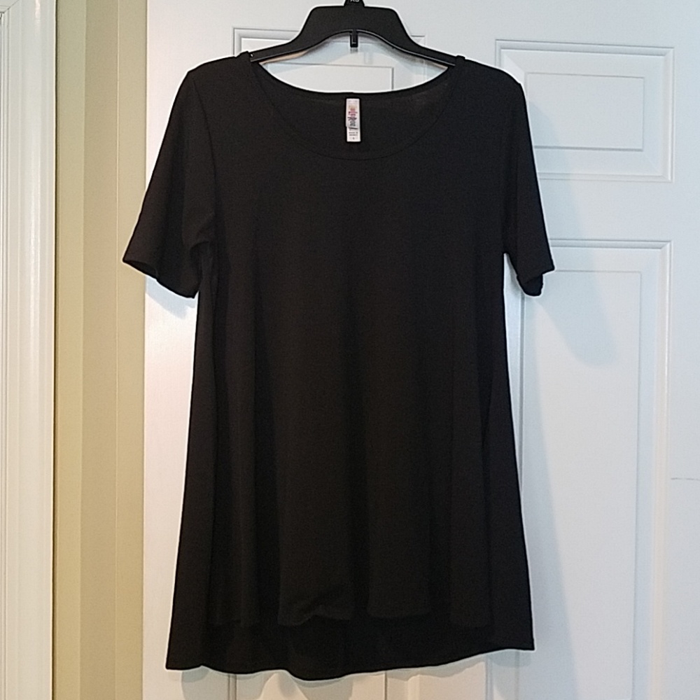 Lularoe small perfect t